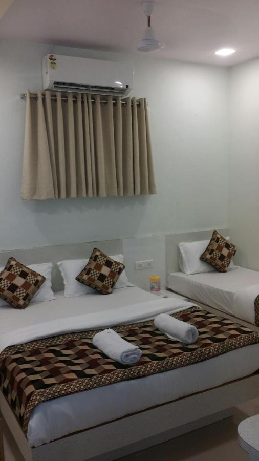 Hotel Kf Residency Mumbai Bagian luar foto