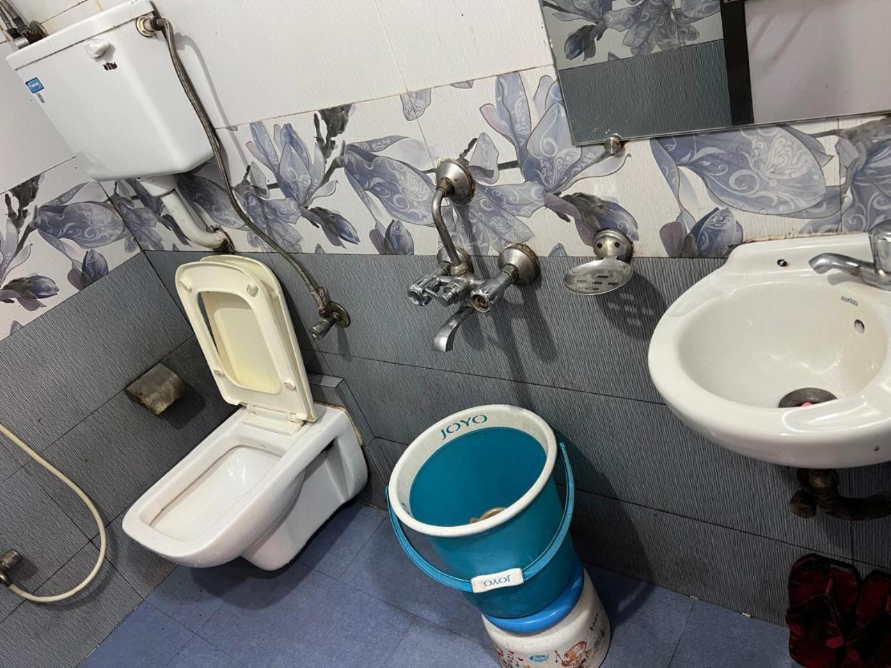 Hotel Kf Residency Mumbai Bagian luar foto